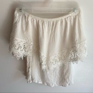 Off-the-shoulder Top